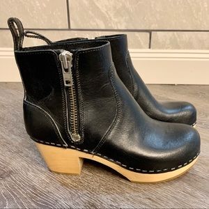 Swedish Hasbeens Black Emy Clog Booties LIKE NEW